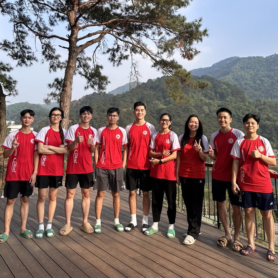 Ảnh Các HLV Của Trung Tâm Cầu Lông Đức Thảo